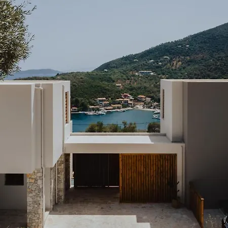 Villa Luxury 2s Alpha With Private Pool Szívota