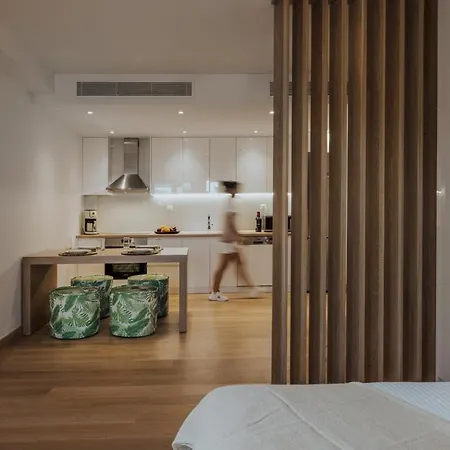 Villa Luxury 2s Alpha With Private Pool Szívota